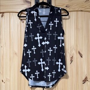 Chic Black and White Cross Print Blouse